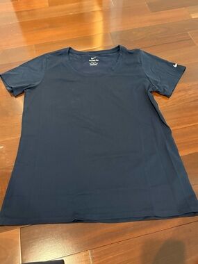 Nike Women’s Short Sleeve Tee
